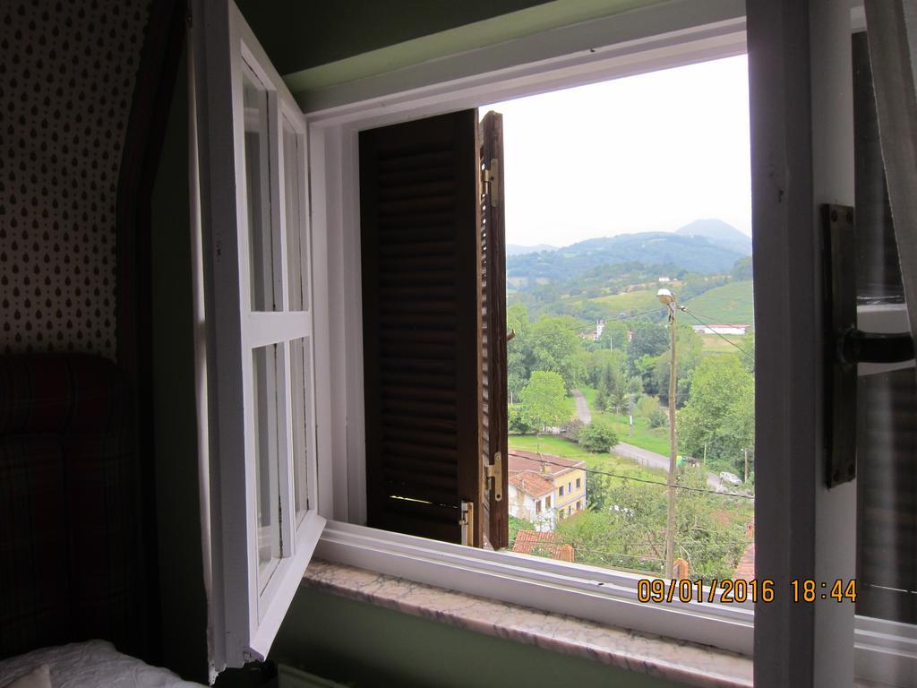 Las Casas Rurales Huerta San Benito Villamayor  Esterno foto